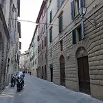 公寓 Il Tartuchino